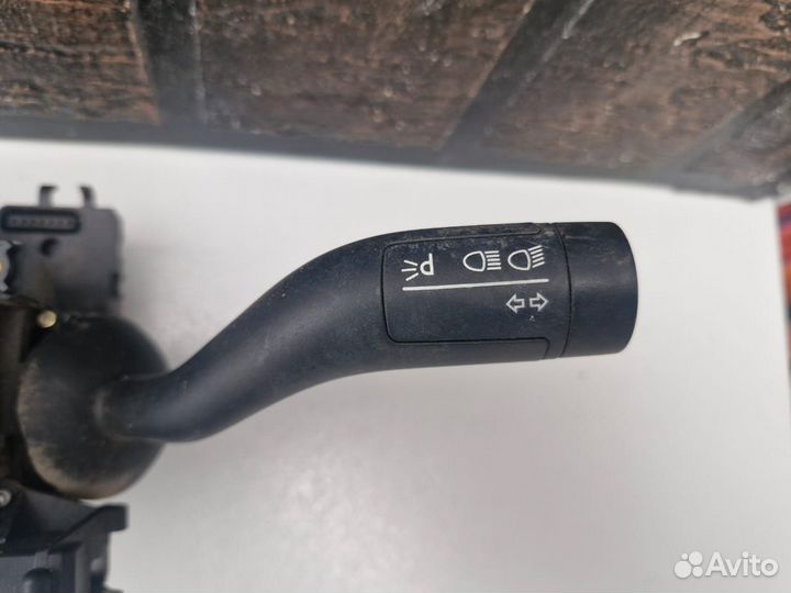 Подрулевой переключатель Volkswagen Touareg