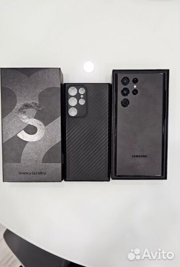 Samsung Galaxy S22 Ultra, 8/128 ГБ