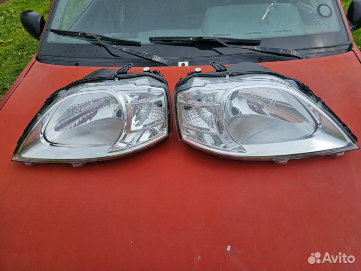 Фары на renault logan 1