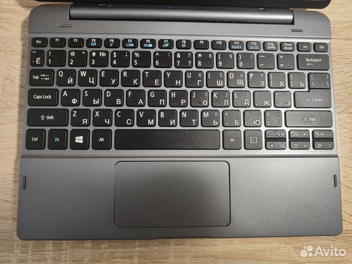 Планшетный компьютер Acer One 10 S1002-16AJ