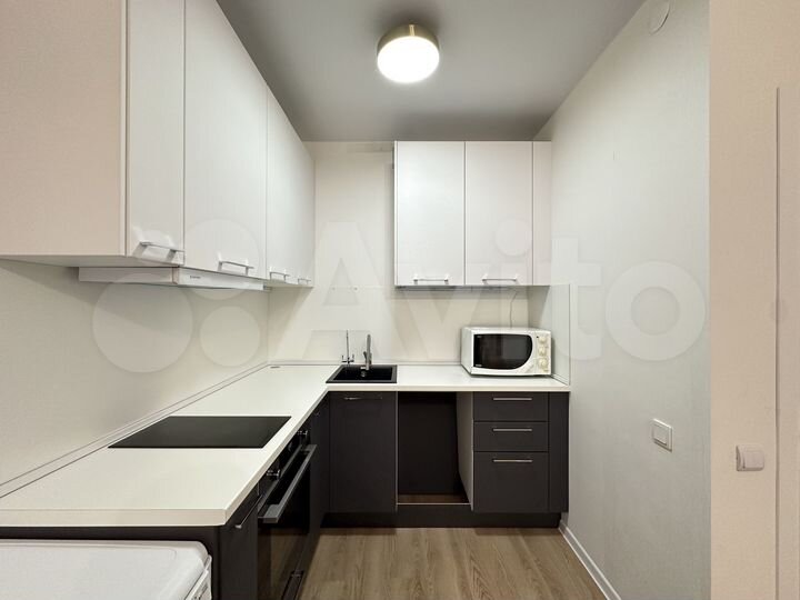 2-к. квартира, 56 м², 10/12 эт.