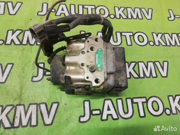 Блок ABS насос Nissan Maxima A33