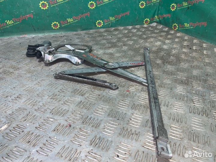 Стеклоподьемник передний левый Toyota Camry 40