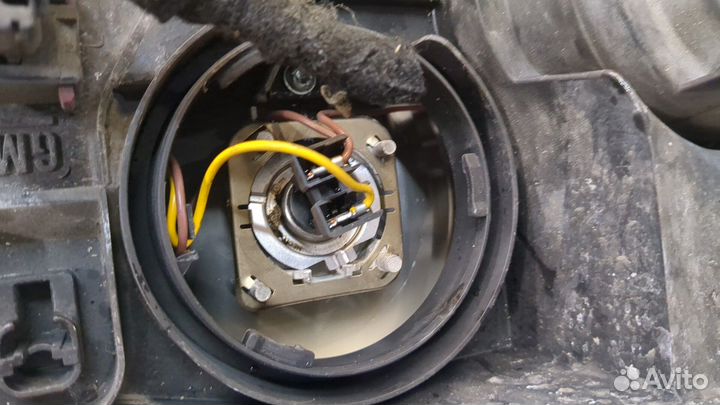 Фара (передняя) левая Opel Meriva