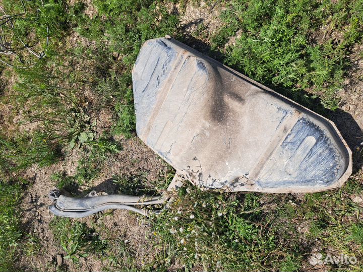 Бензобак горловина Opel Vectra B