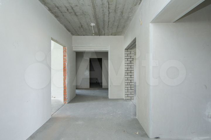 3-к. квартира, 129,2 м², 1/4 эт.