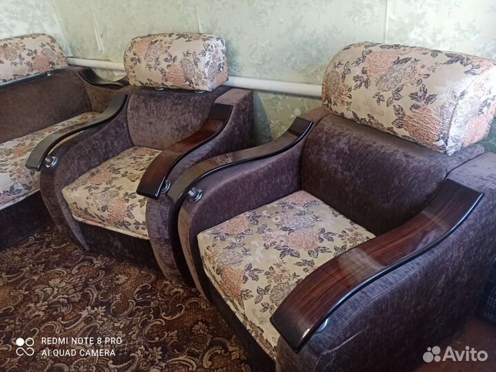 Диван + 2 кресла