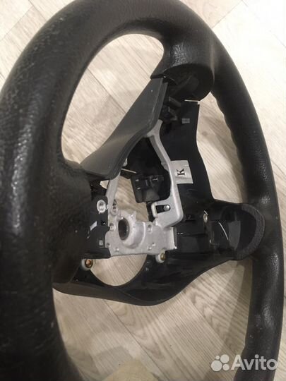 Руль Toyota corolla e120 рестайлинг