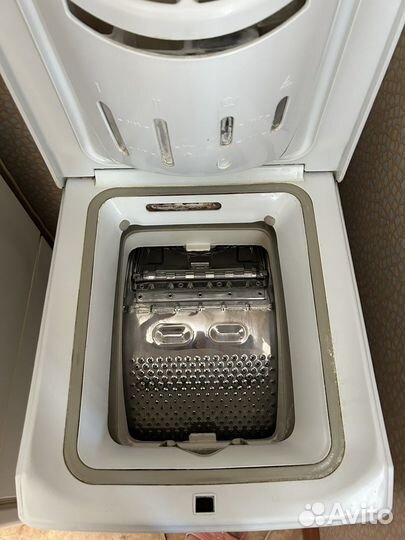 Стиральная машина с вертикальной загрузкой