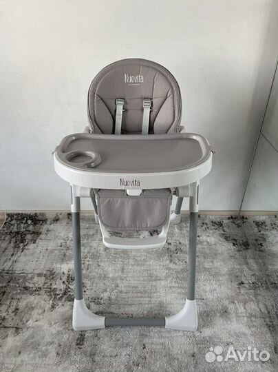 Стульчик для кормления nuovita