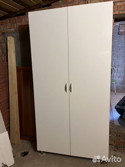 Шкаф для одежды