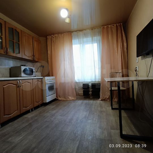 4-к. квартира, 97 м², 1/10 эт.