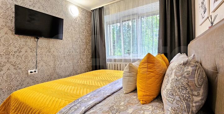 2-к. квартира, 50 м², 1/5 эт.