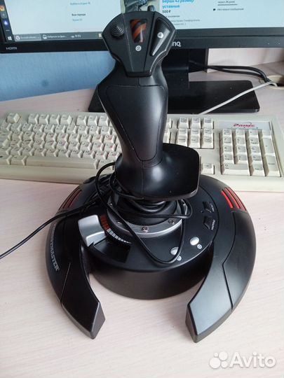 Джойстик Trustmaster T.Flight Stick X