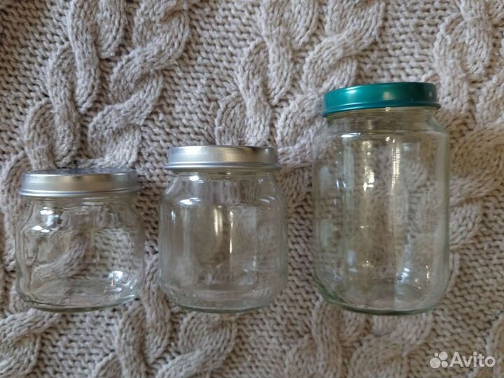 Баночка детского питания коробкой