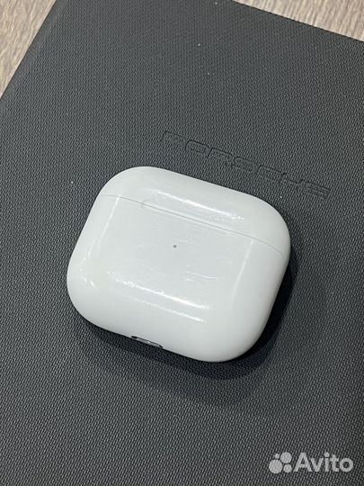 Беспроводные наушники apple airpods 3