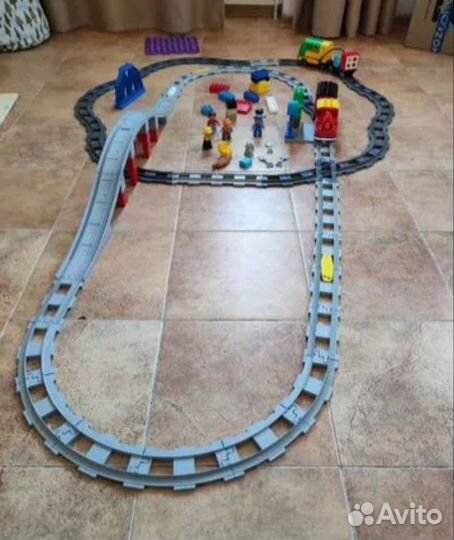 Lego duplo железная дорога