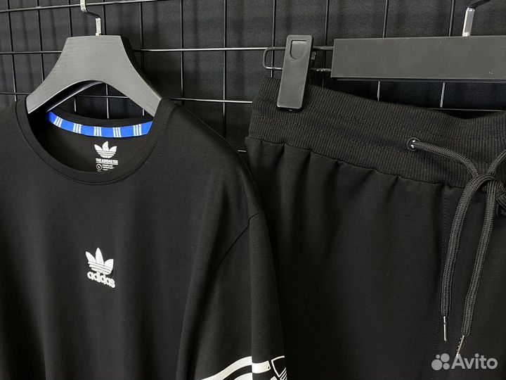 Спортивный костюм Adidas черный летний новый