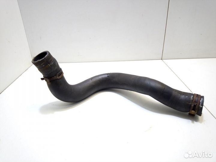 Патрубок радиатора Skoda Yeti