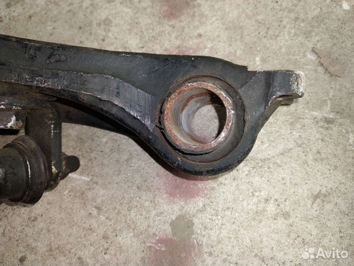 Передний нижний рычаг Mazda Xedos 9, Millenia