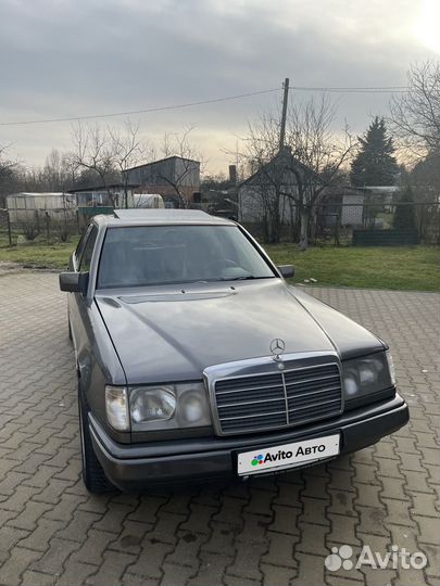 Mercedes-Benz W124 2.6 AT, 1992, 444 000 км