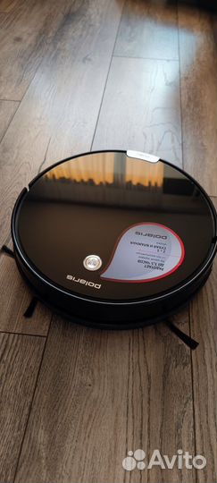 Робот пылесос моющий. Polaris pvcr 1126w