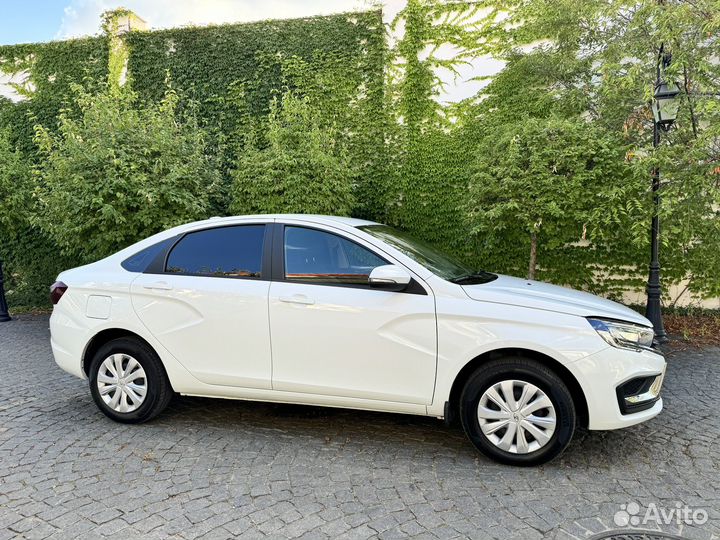 LADA Vesta 1.6 МТ, 2023, 16 000 км