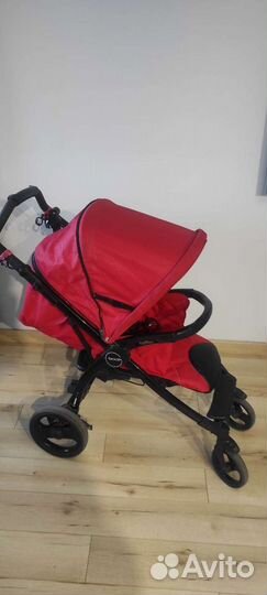 Коляска фирмы 