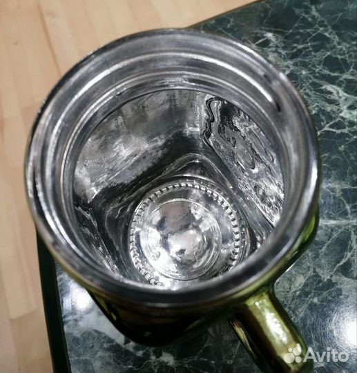 Кружка банка с крышкой и трубочкой