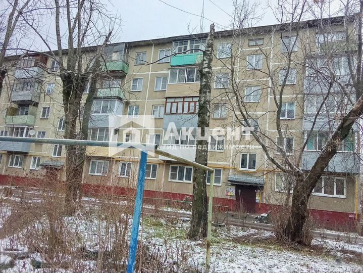 2-к. квартира, 42,8 м², 1/5 эт.