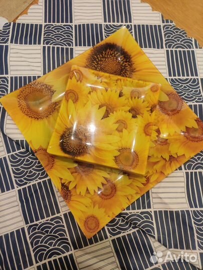 Квадратный набор тарелок