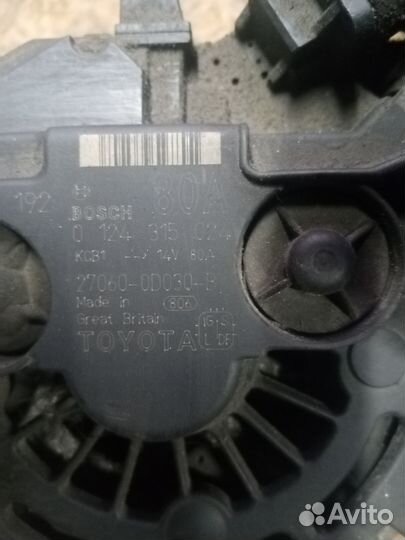 Генератор на Тойота Авенсис 02г