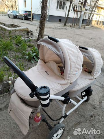 Коляска для двойни