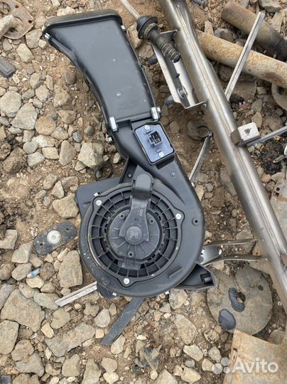 Вентилятор печки на гранту