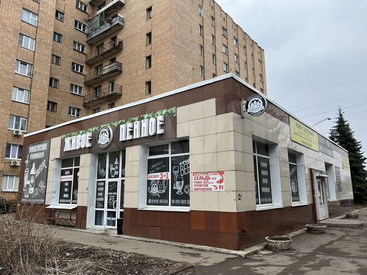 Здание, 300 м²