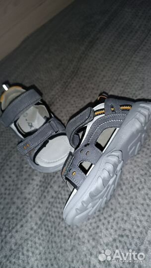 Сандалии для мальчиков 27