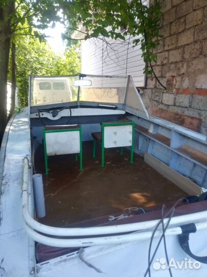 Моторная лодка Прогресс 4 с электрозапуском