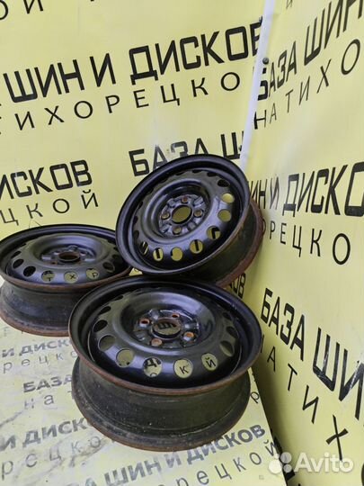 Штампованный диск R14 4x100 4.5J ет 39 Цо 54.1