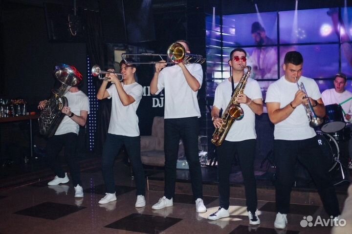 Кавер-группа на мероприятие,музыканты,живая музыка