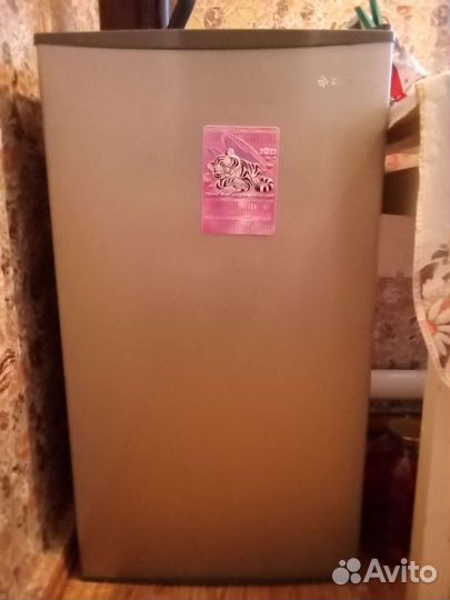 Холодильник бу маленький