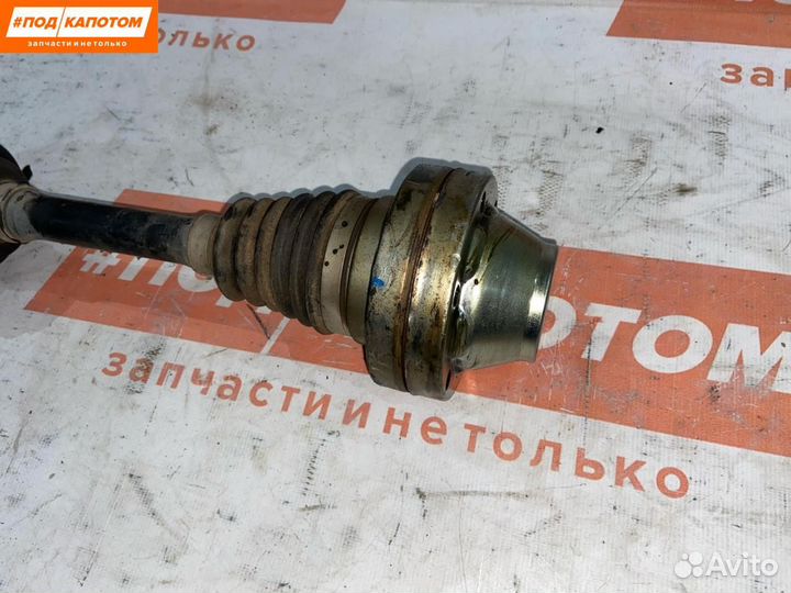 Привод перед. Volkswagen Touareg 2 2012 7P0407271C