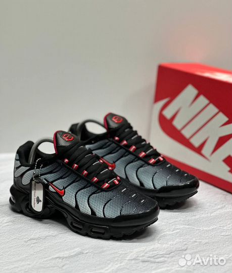 Кроссовки мужские Nike Air Max Tn Plus