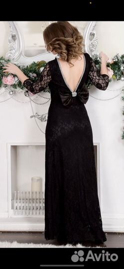 Вечернее платье в пол 44