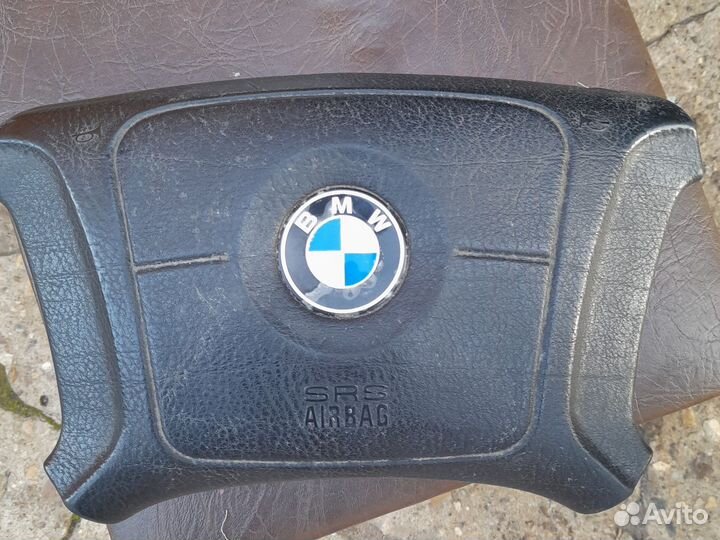 Подушка безопасности BMW