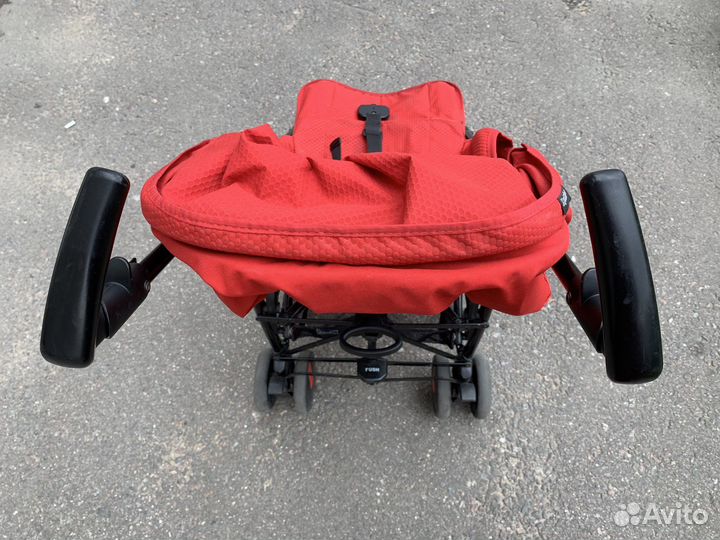 Коляска peg perego pliko mini с чехлом