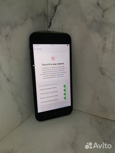 iPhone SE (2020), 64 ГБ