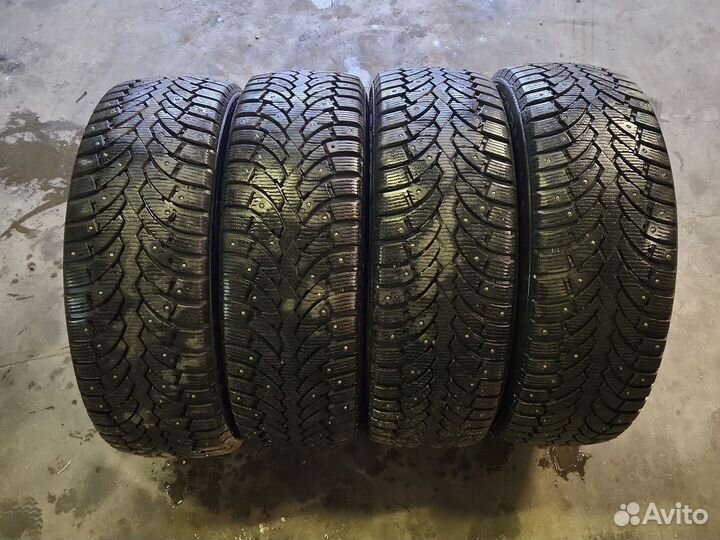 Formula Ice 215/60 R17 100T