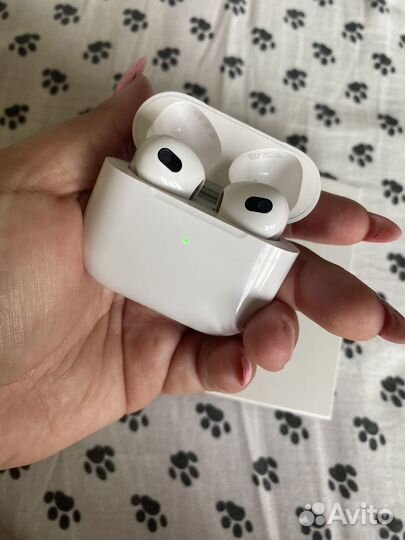 Беспроводные наушники apple airpods 3