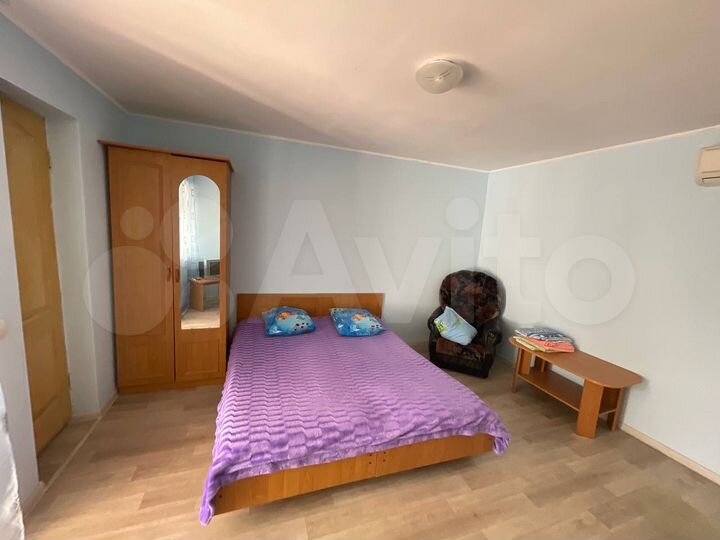 Гостиница, 350 м²