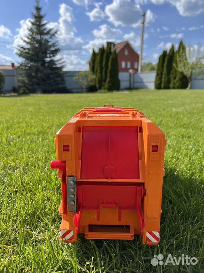 Продам Мусоровоз Bruder